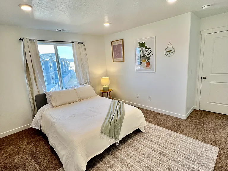 397 N Sea Chaser Ln — Photo 14