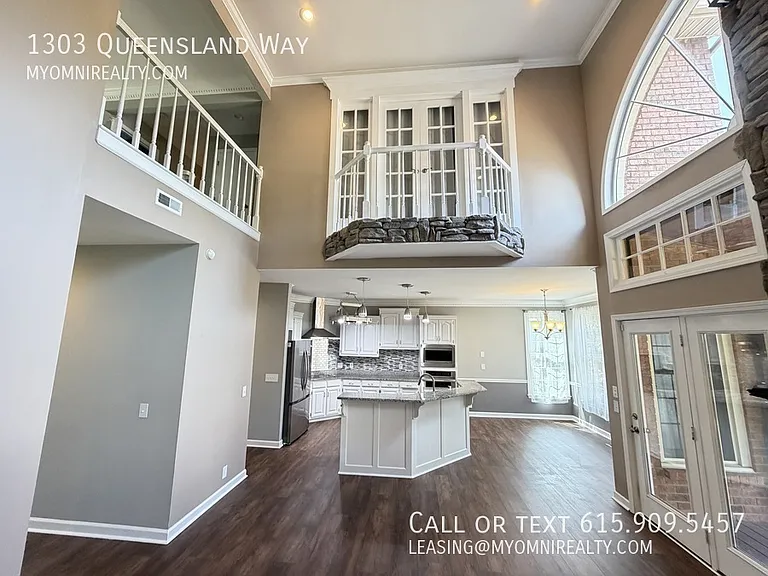 1303 Queensland Way — Photo 45