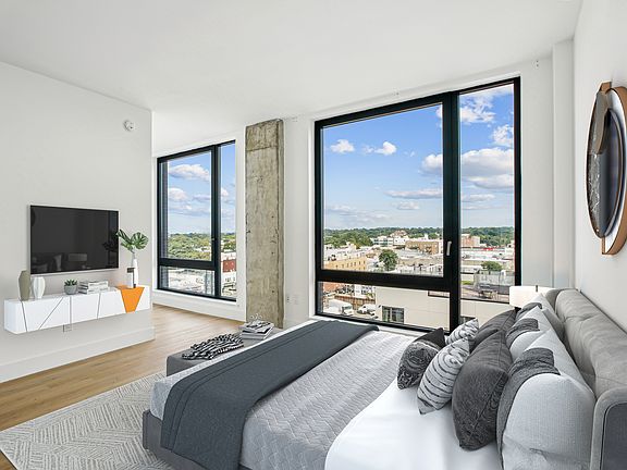 4th image of 393 Weirfield St #804
