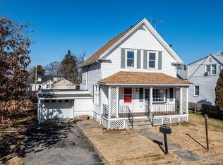 37 Stevens St, North Providence, RI 02911
