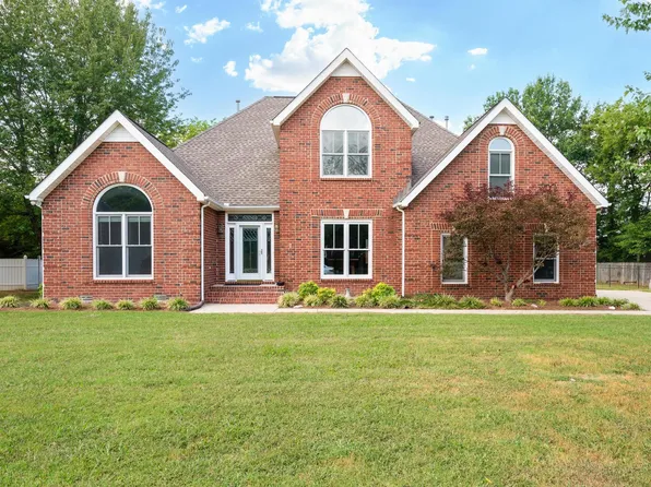 3131 Bishop St, Murfreesboro, TN 37129