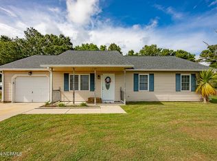 125 Green Tree Ln, Newport, NC 28570