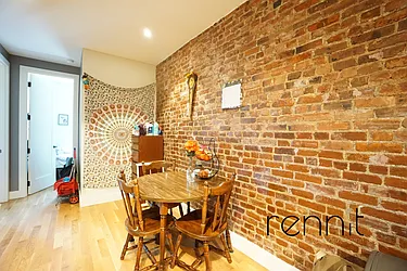 Rented by Rennit Inc.