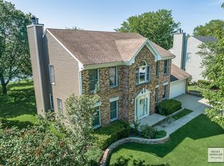 181 Edgewater Ct, Montgomery, IL 60538