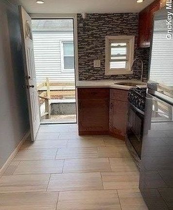 2nd image of 111-38 176th St Unit 2