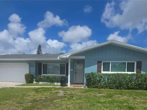 1435 Santa Clara Dr, Dunedin, FL 34698