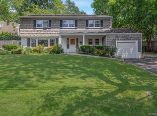 28 Harriet Lane, Huntington, NY 11743