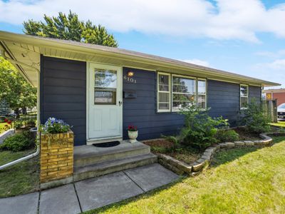 6101 Wooddale Ave, Edina, MN, 55424