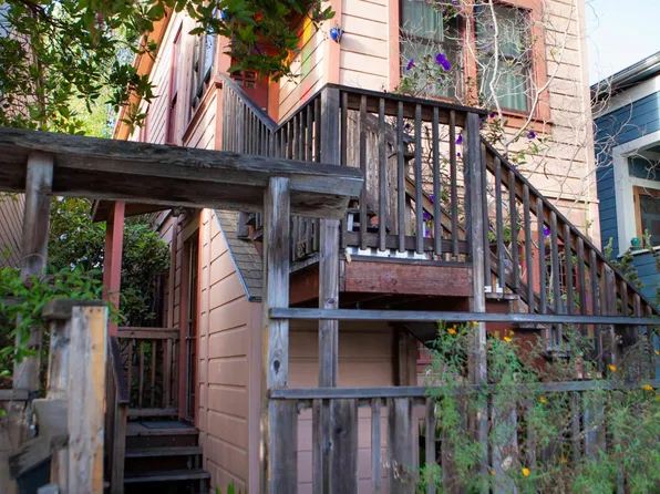 1264 64th St #B, Emeryville, CA 94608