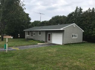 4565 James St, New Era, MI 49446