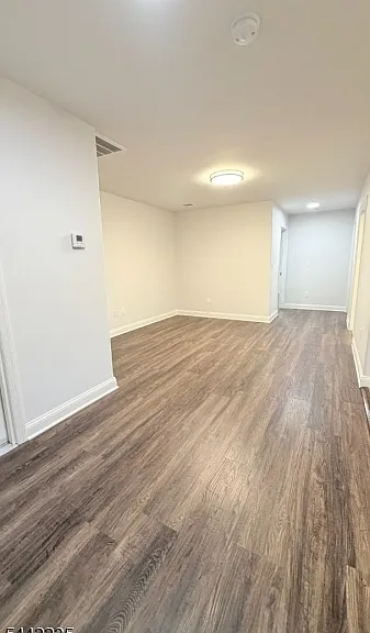 211 Main St #3 — Photo 8