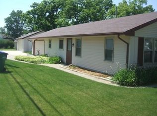 4321 Carl St, Woodburn, IN 46797