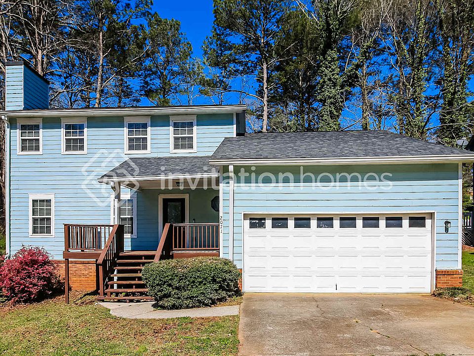 1st image of 2071 Hunters Cove Dr