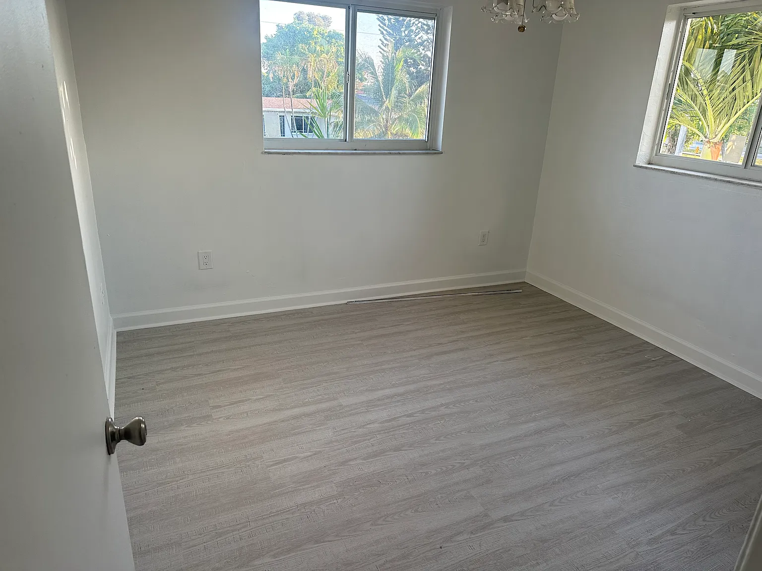 4 bed, 1700 sqft, $3,675 — Photo 4