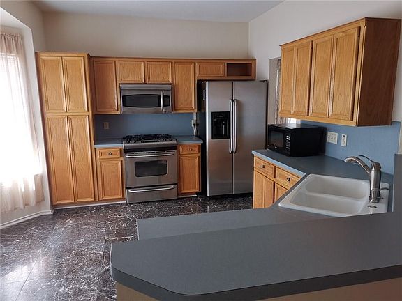 5th image of 1603 Sylvia Ln