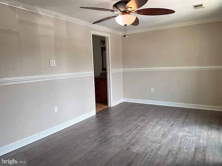118 Middle Point Ct — Photo 10