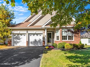 15 Sequoia Pkwy, Ocean, NJ 07712