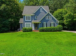 1300 Windy Field Cir, Knightdale, NC 27545