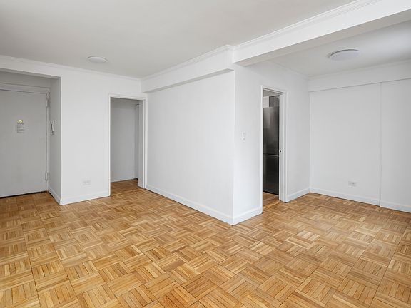 5th image of 150 E 56th St APT 9B