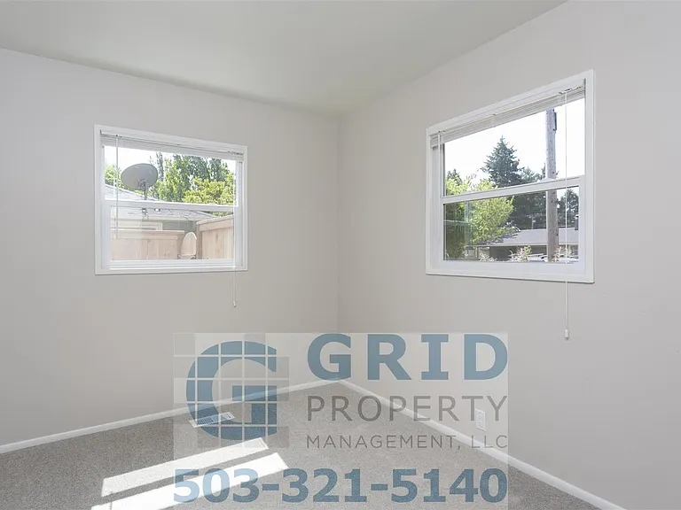 336 NE 128th Ave — Photo 7