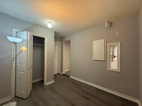 678 W 71st Ave, Vancouver, BC V6P 3A1