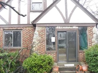 5648 Ridge Ave, Cincinnati, OH 45213