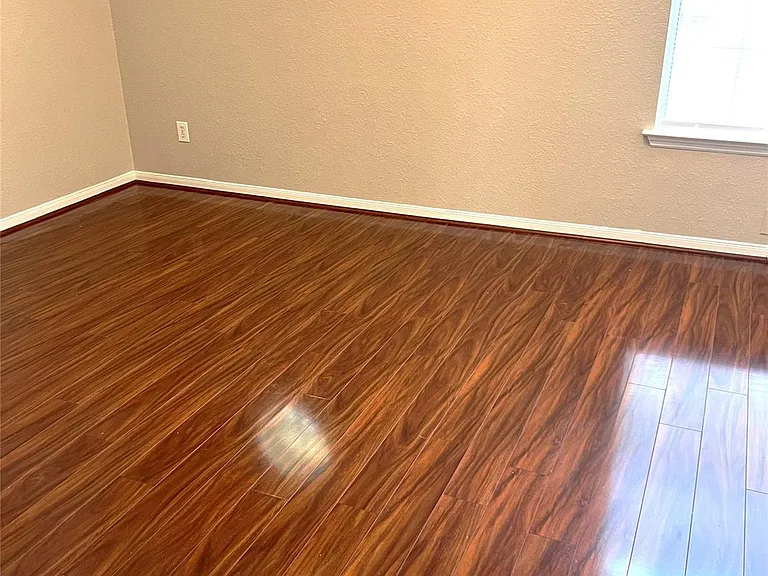 14210 Meadow Estates Ln — Photo 25
