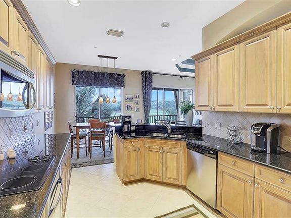 5th image of 8731 Coastline Ct APT 201
