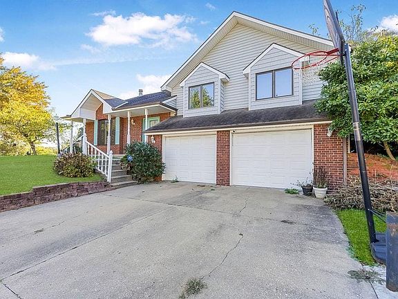 4th image of 3706 Wheatridge Dr
