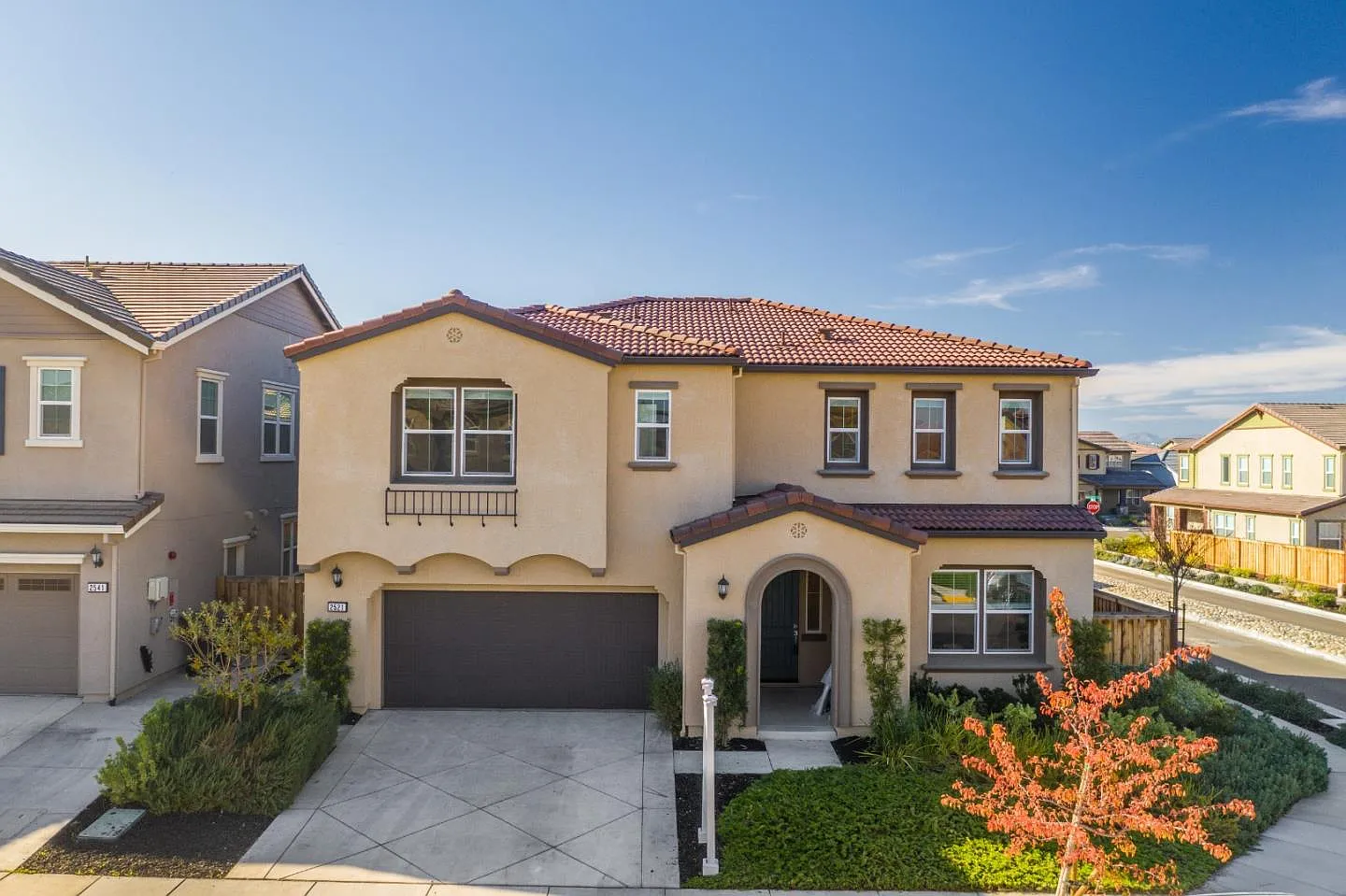 2521 Azalea Ave photo 1