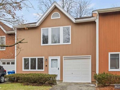 13 Devilka Dr, Englewood, NJ, 07631