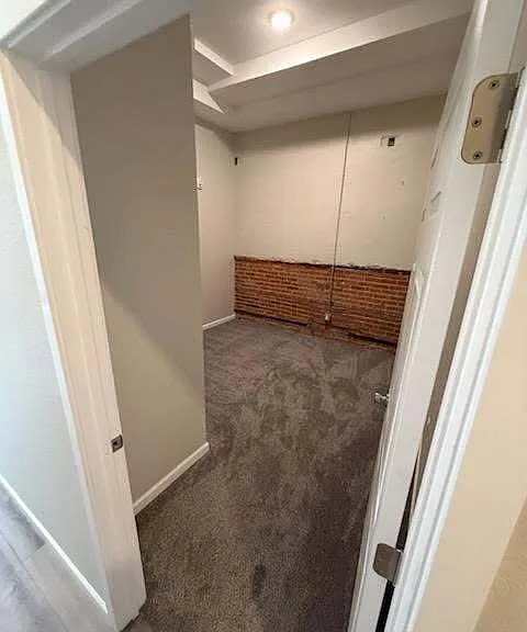 910 Broad St — Photo 18