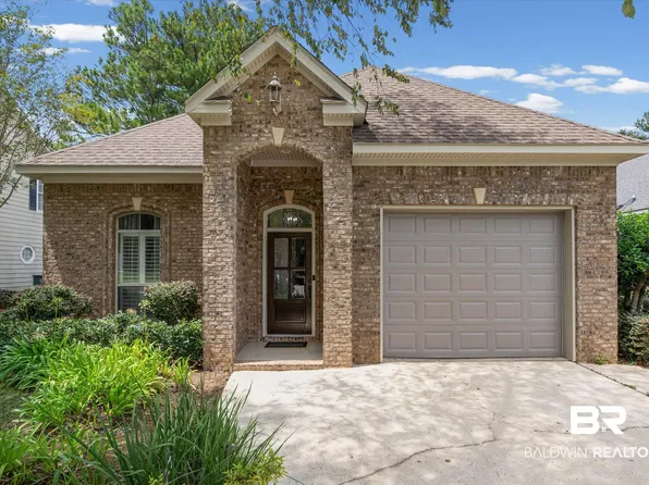 30301 Green Ct, Spanish Fort, AL 36527