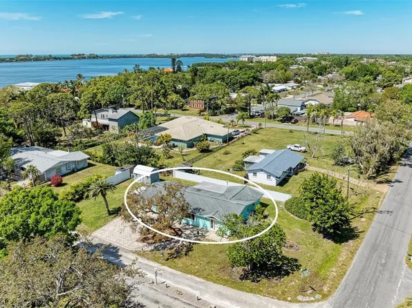 308 Kensey Ln, Osprey, FL 34229