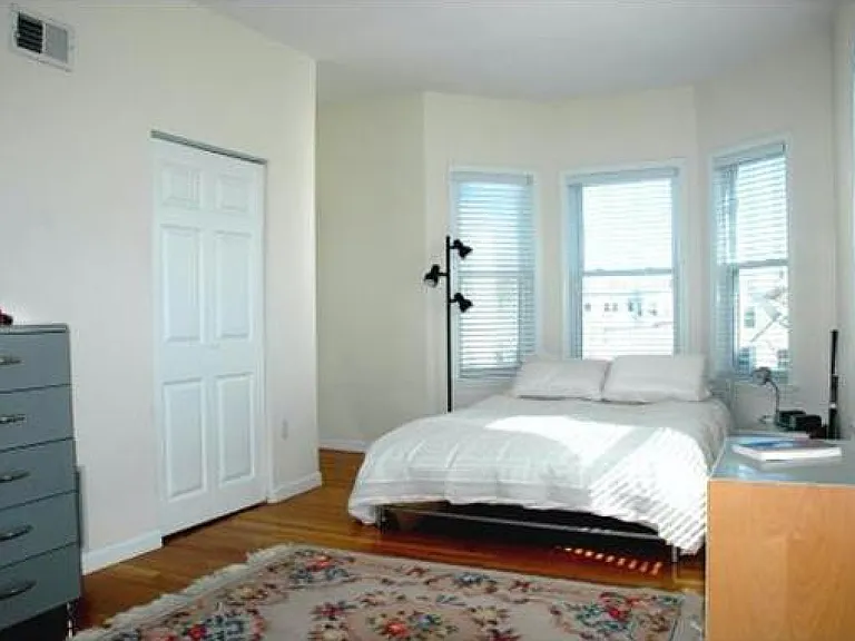 15 Adams St #6 — Photo 6
