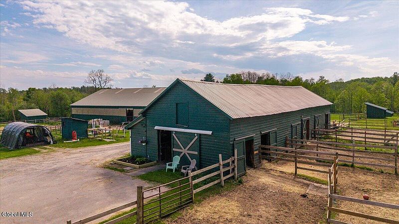 4th image of 1145 Goode Road