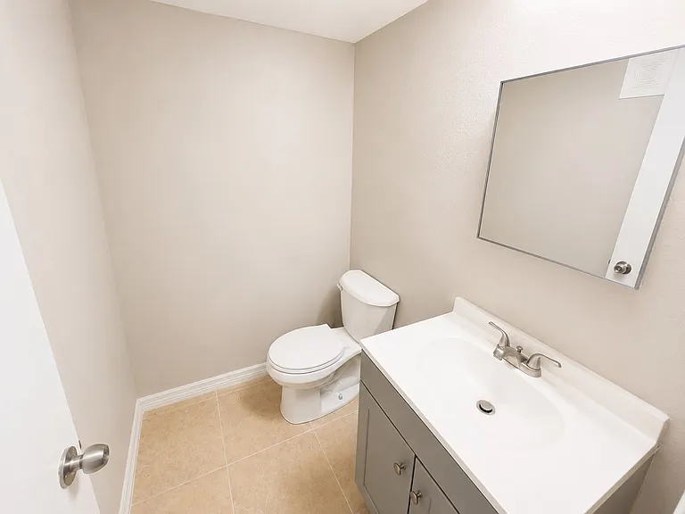 2779 L B McLeod Rd #B — Photo 7