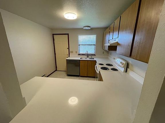 3rd image of 5201 S Orchard St APT A