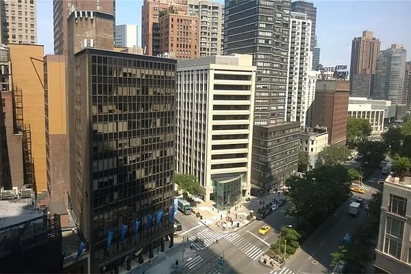 Sold by Trump International Realty | media 1