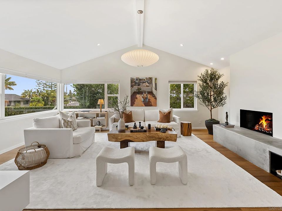 1st image of 6653 Avenida Manana