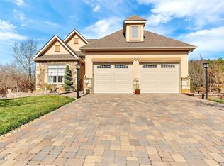 210 Morning Dove Dr, Vonore, TN 37885