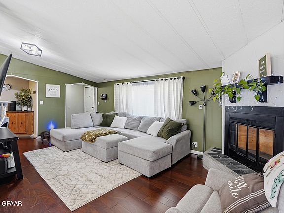 4th image of 2522 Lawndale Rd