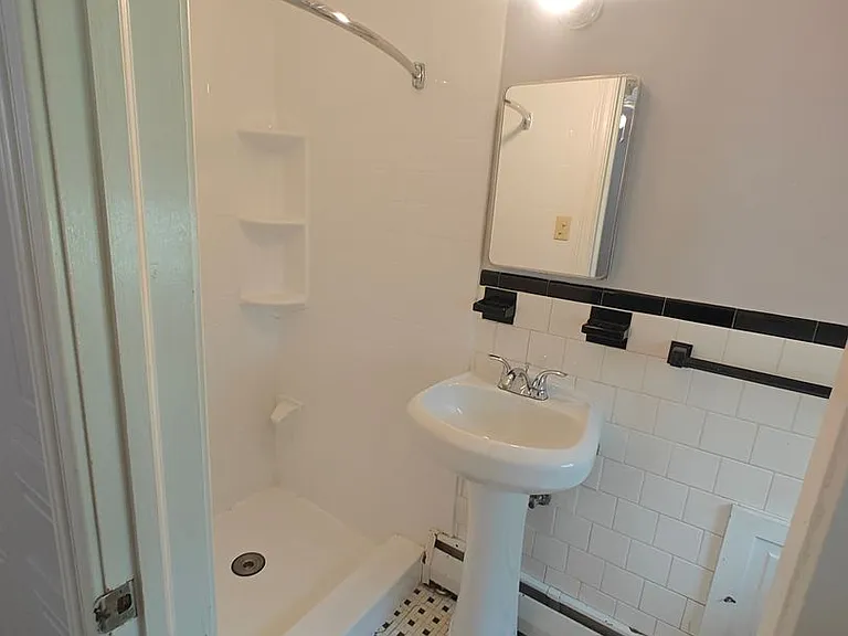 9510 Overhill Rd — Photo 22