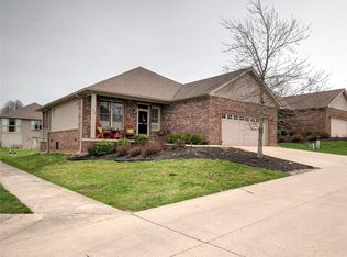 458 Glenview Dr, Greencastle, IN