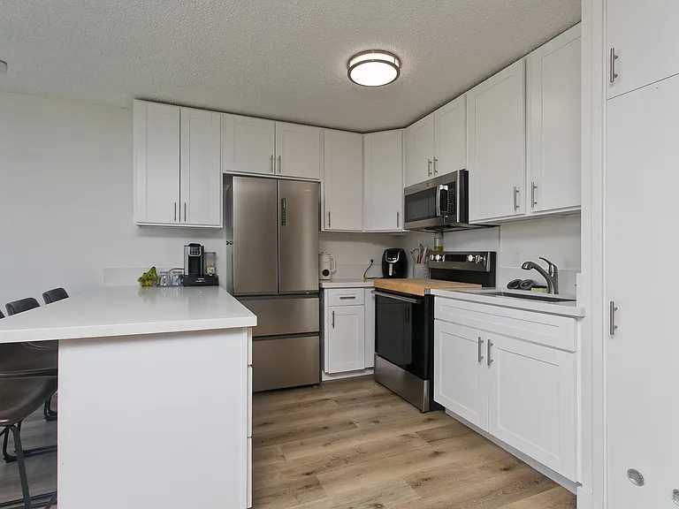757 Kinalau Pl #704 — Photo 9