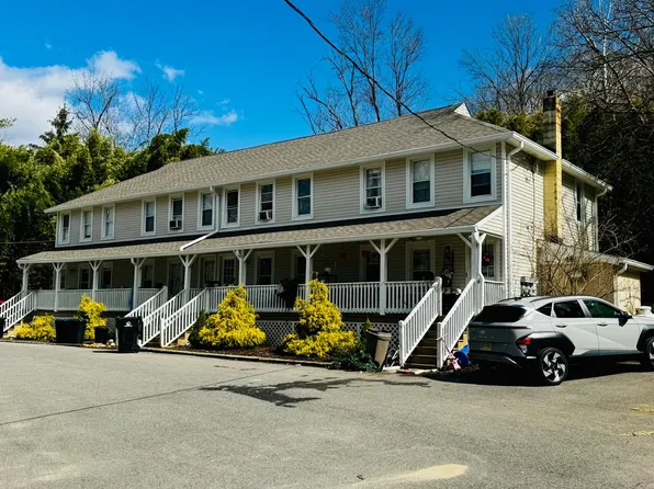 37 Arch St #37, High Bridge, NJ 08829