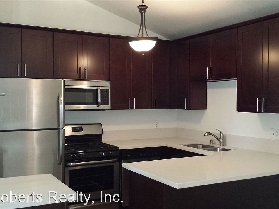 1st image of 5112 Pearce Dr #3