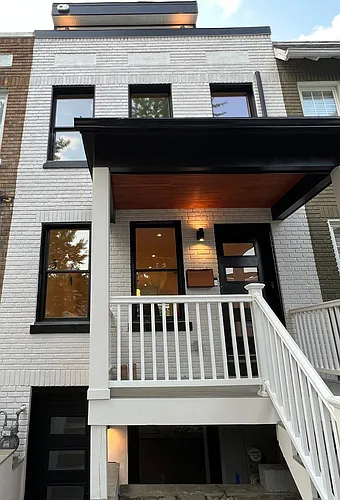 620 Orleans Pl NE #B Photo 1