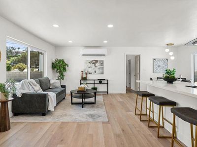8338 Stansbury St, Spring Valley, CA, 91977