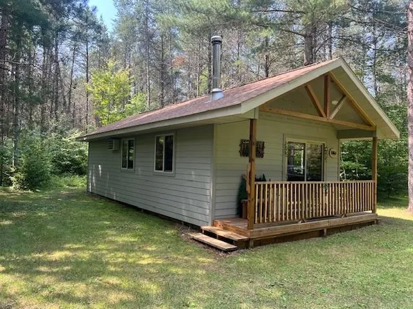 12247 Red Pine Ln, White Lake, WI 54491